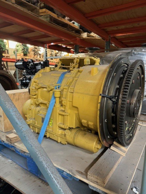 New Caterpillar Automatic Transmission - Image 2